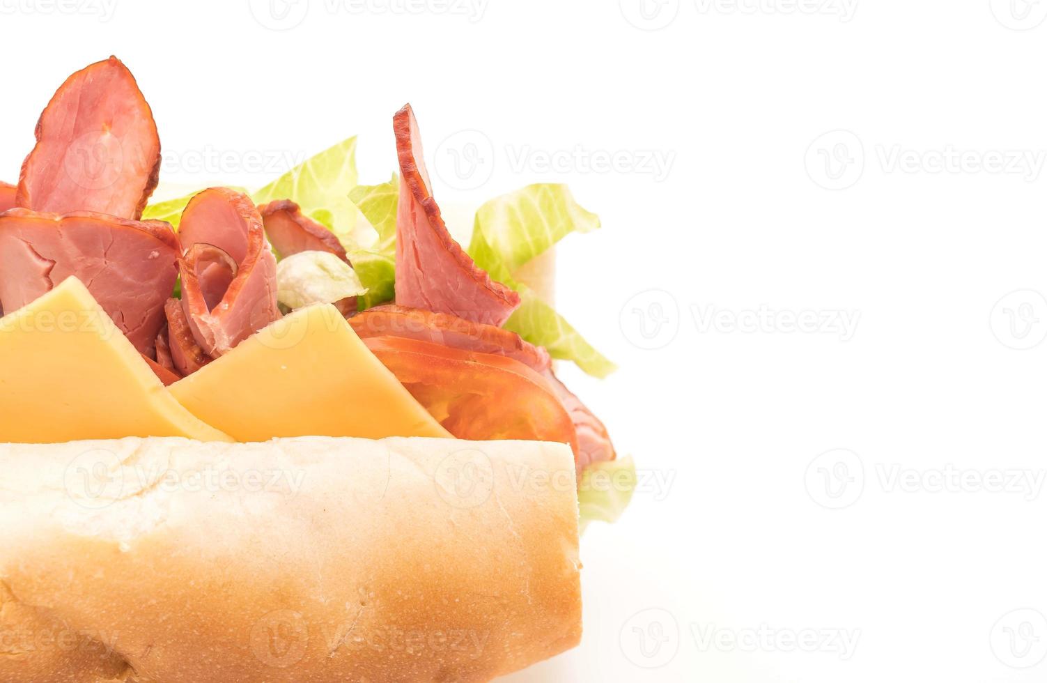 sándwich submarino de jamón y ensalada foto