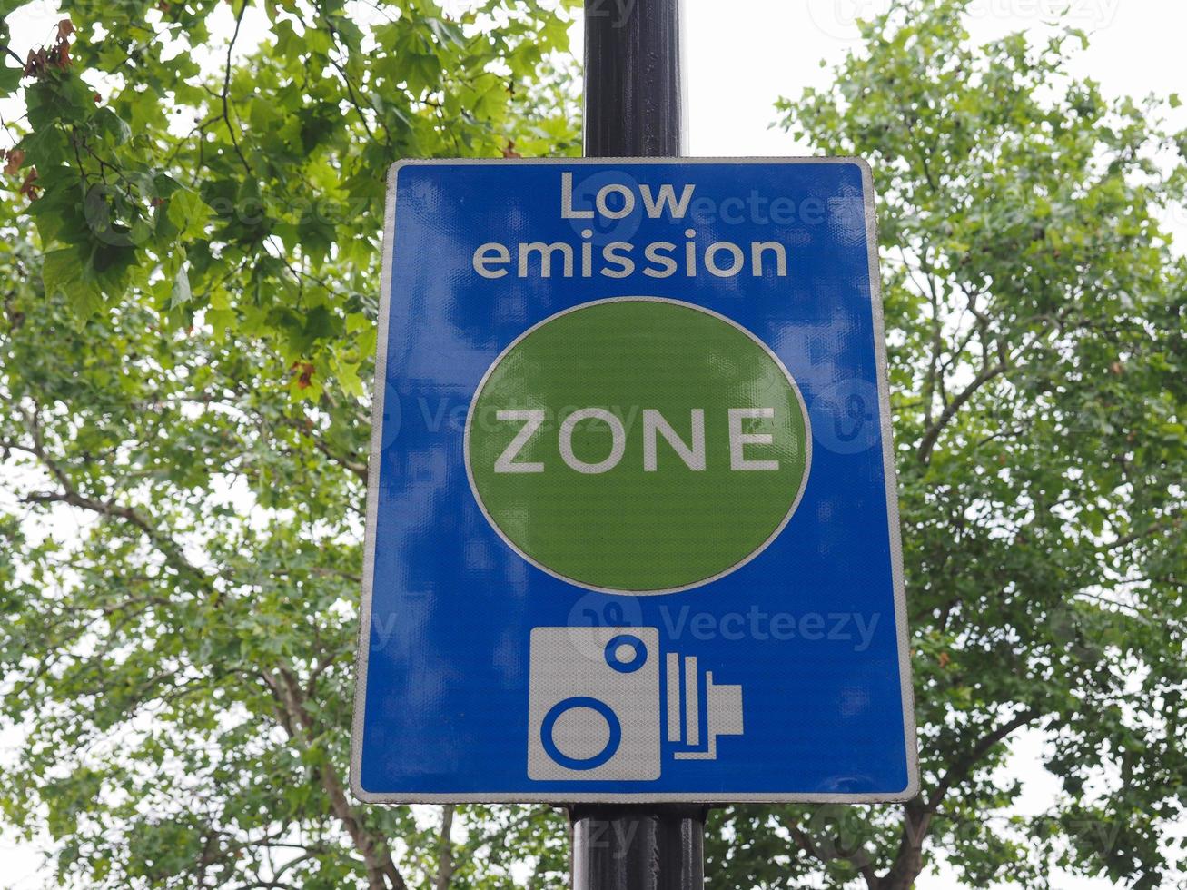 Low emission zone sign in London photo