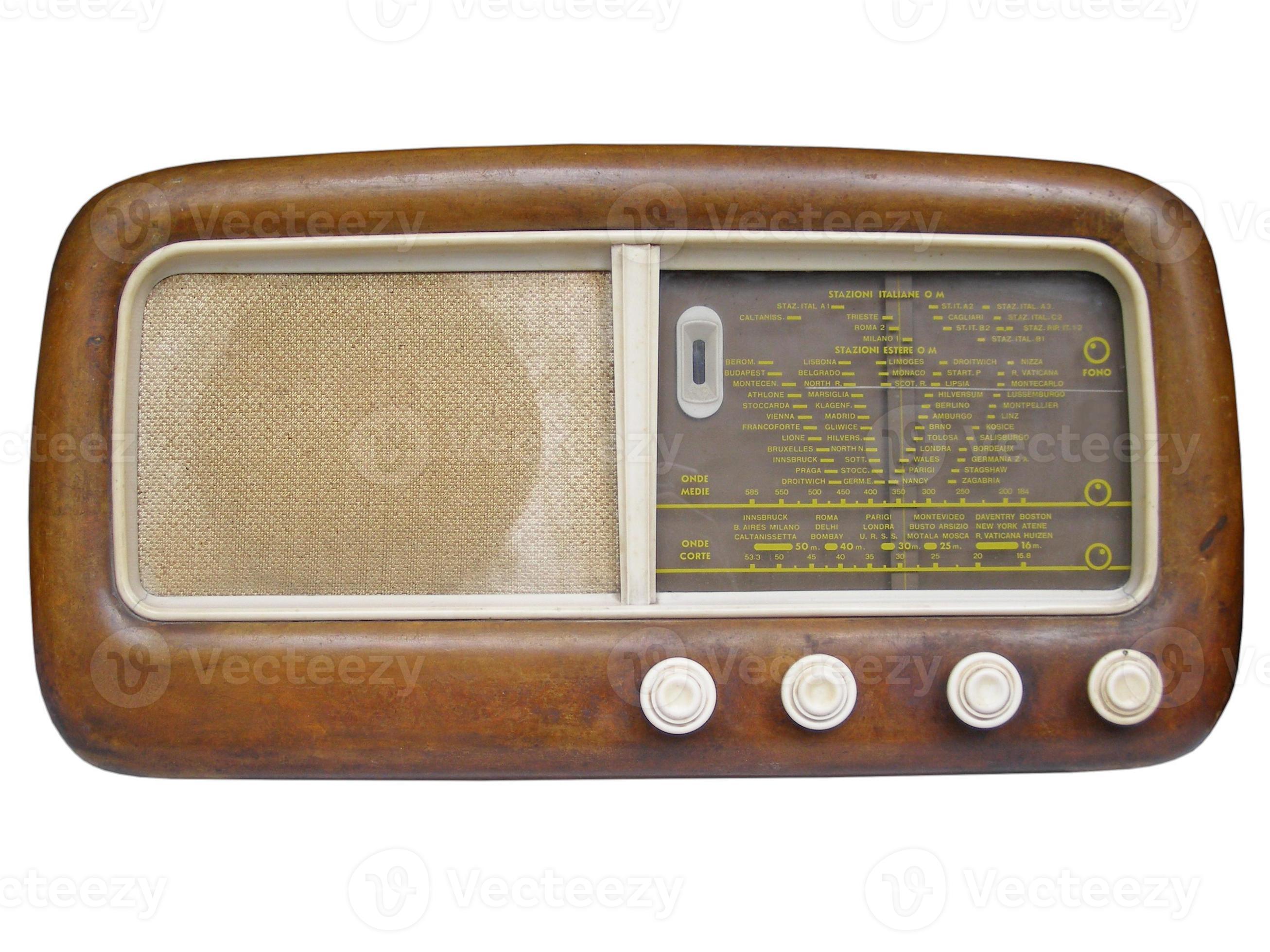 Old AM radio tuner 3157497 Stock Photo at Vecteezy