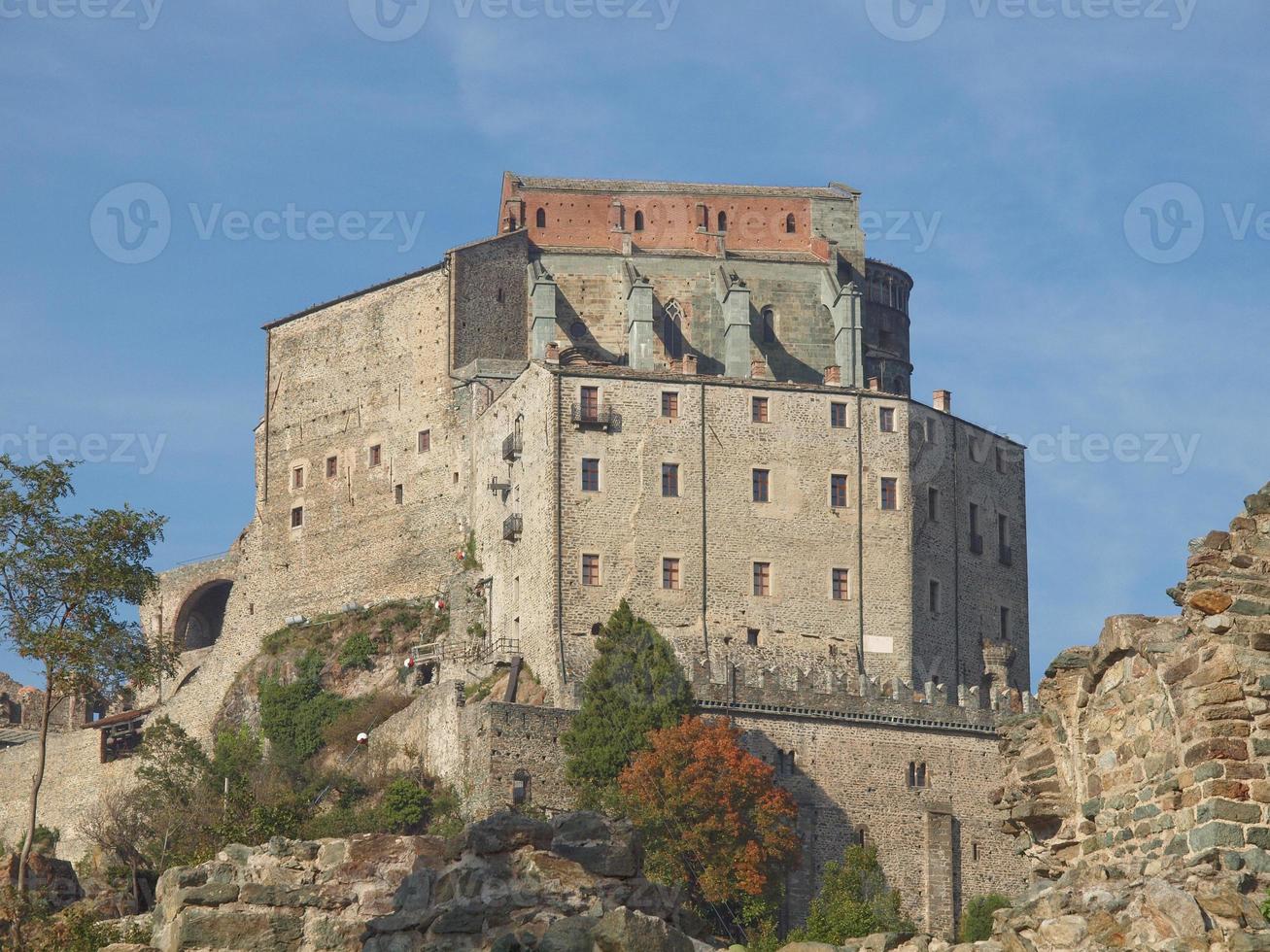 abadía de sacra di san michele foto