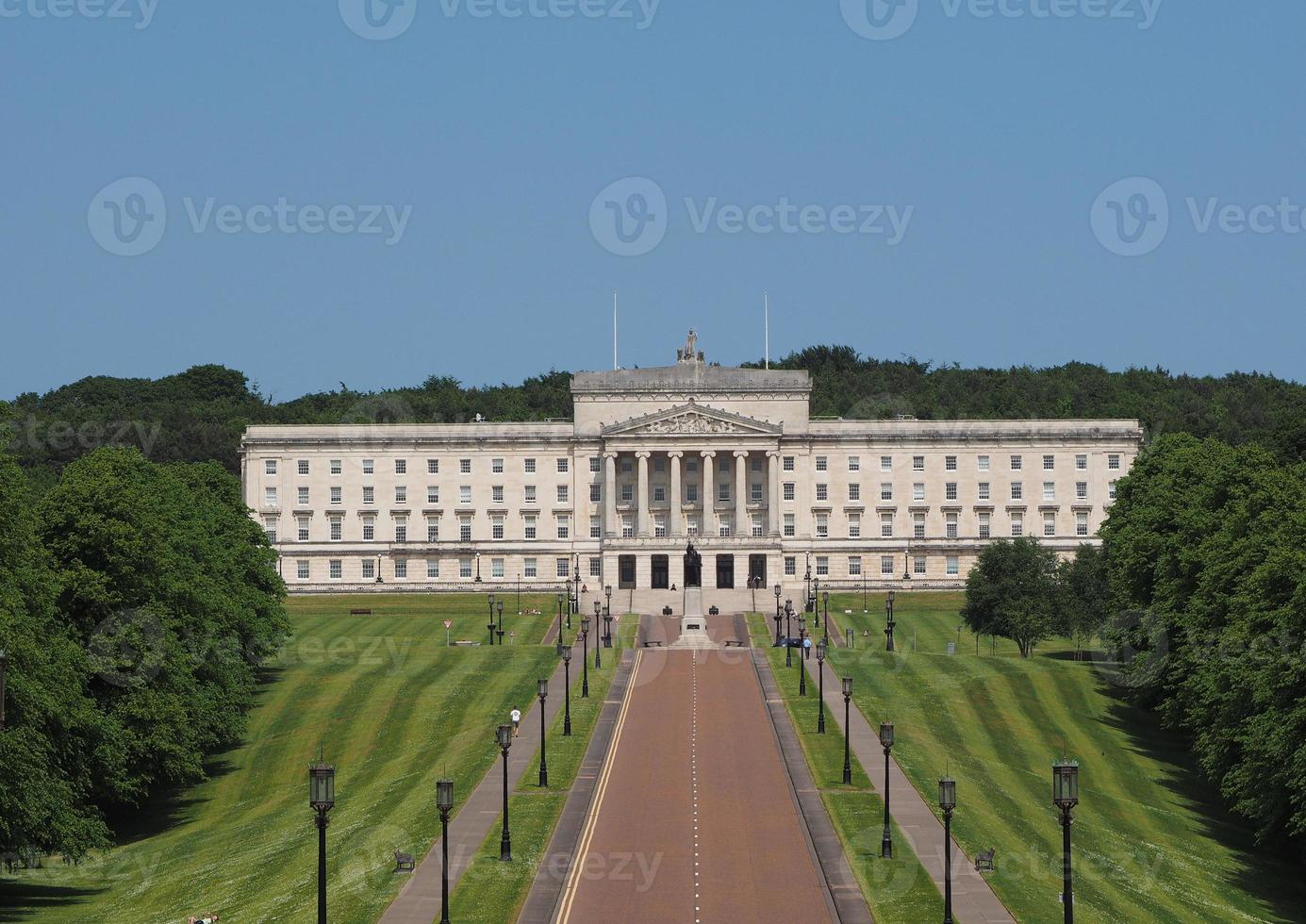 Los edificios del parlamento de Stormont en Belfast foto
