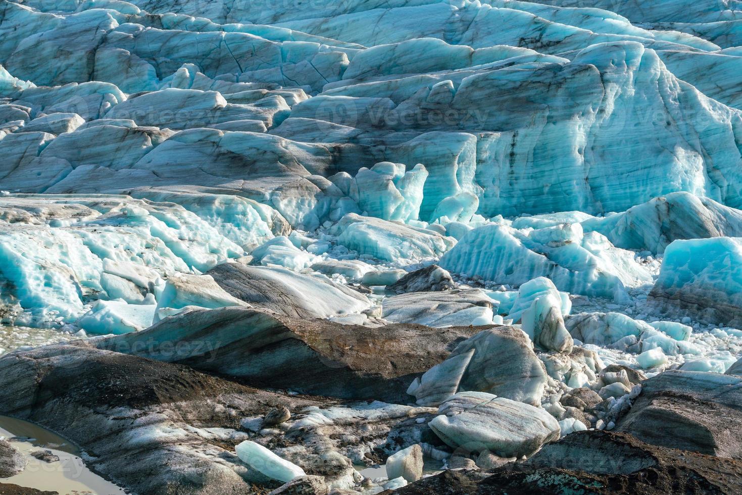 Svinafellsjokull glacier in Vatnajokull National Park photo