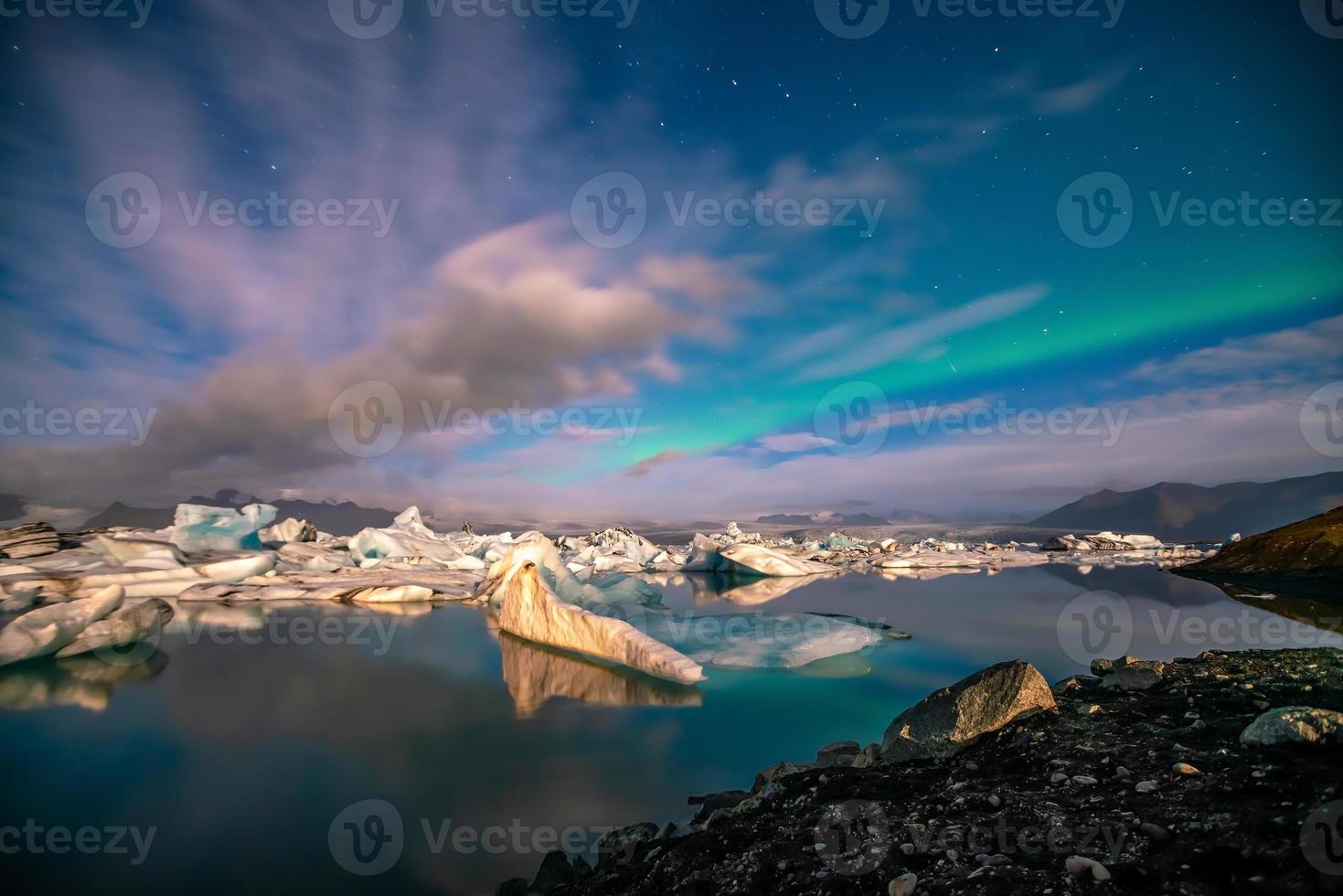 Jokulsarlon glacier lagoon, Iceland photo