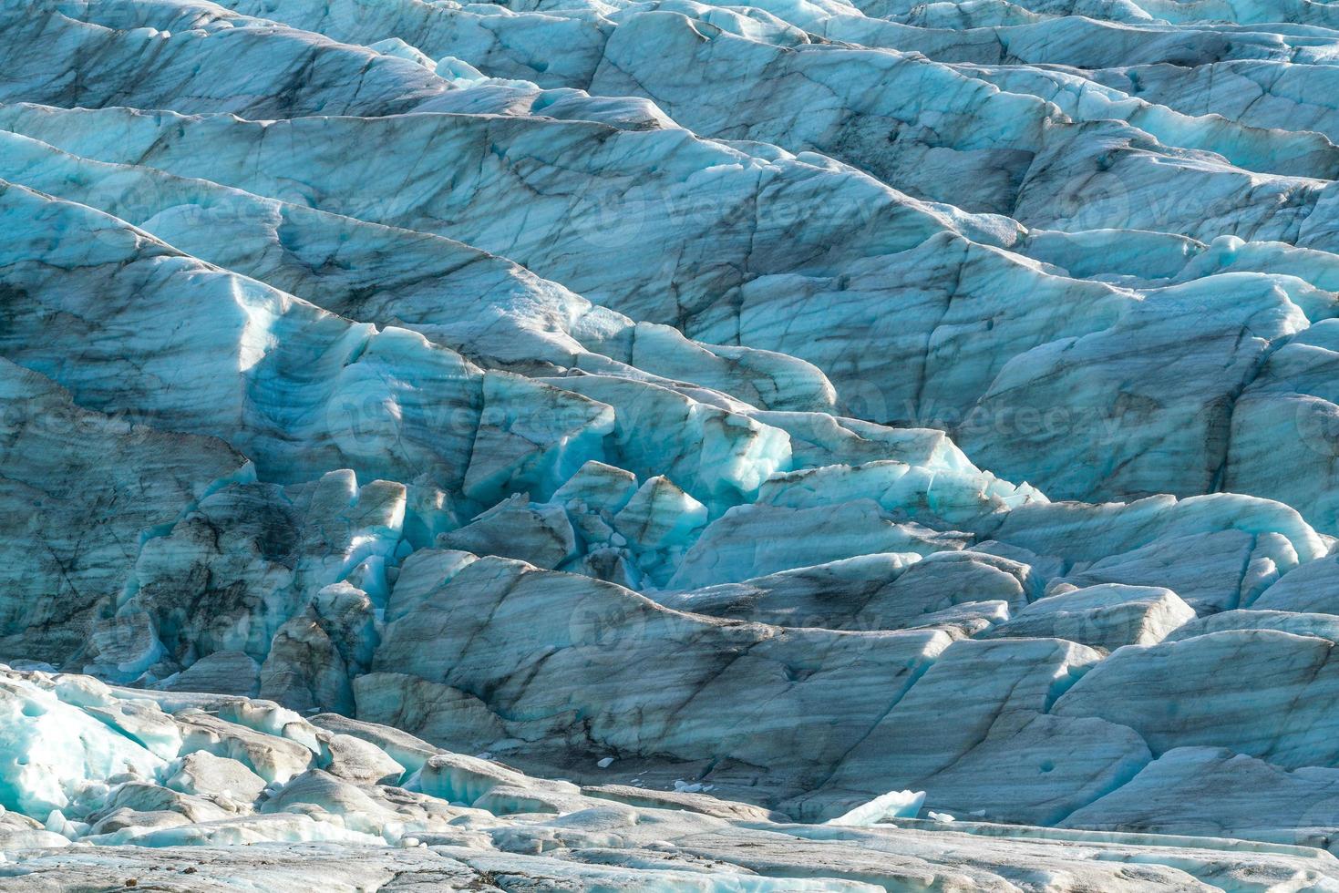 Svinafellsjokull glacier in Vatnajokull National Park photo