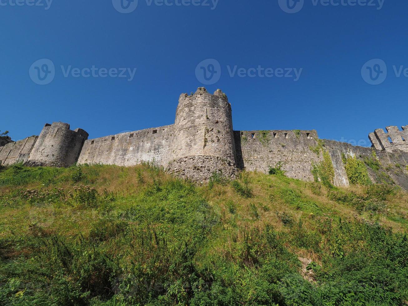 ruinas del castillo de chepstow en chepstow foto