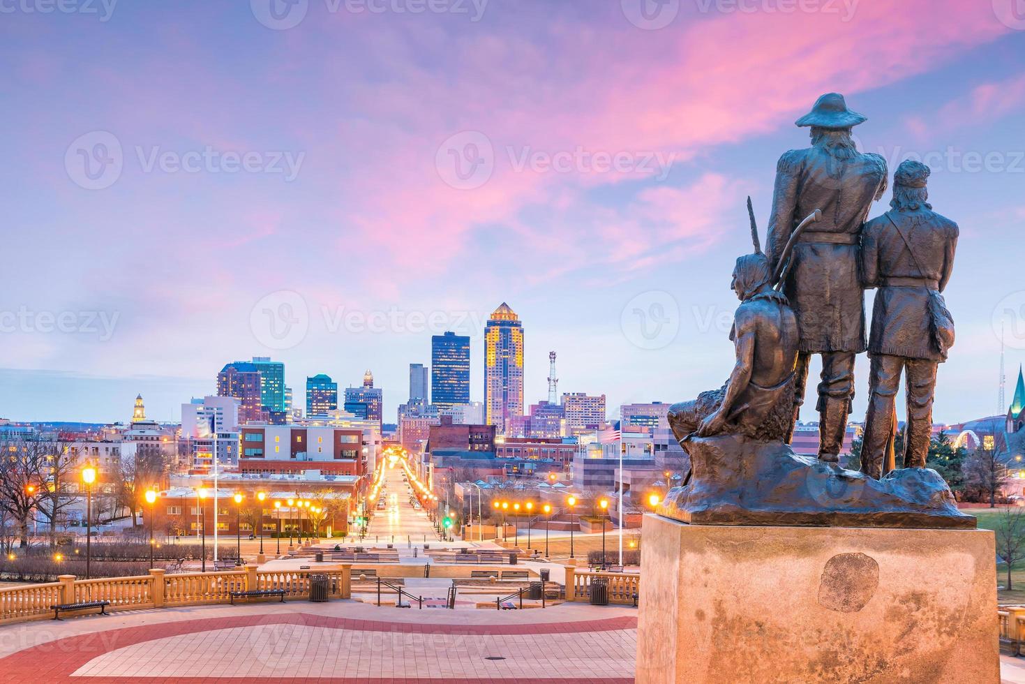 Des Moines Horizonte de Iowa en EE. foto