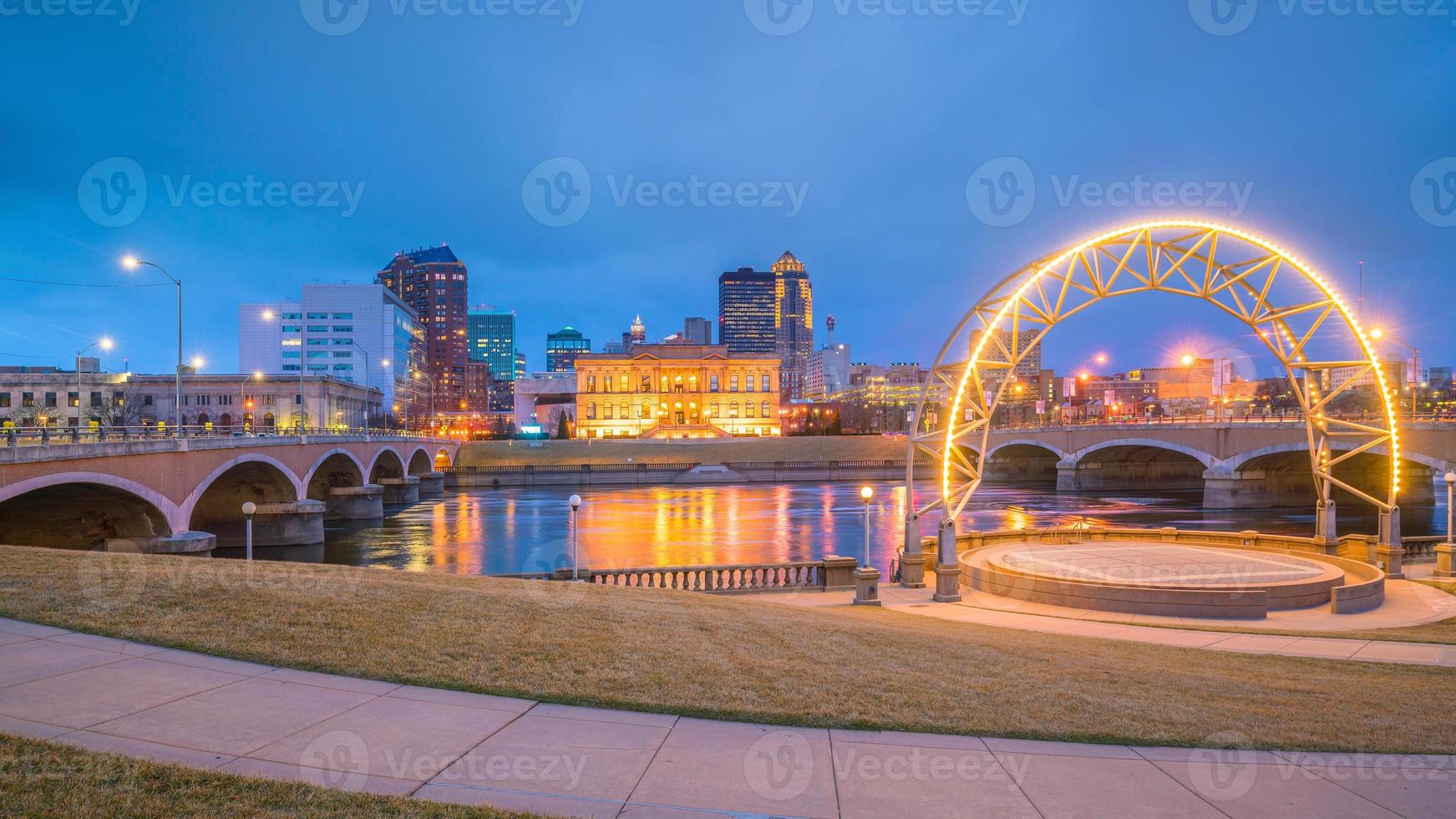 Des Moines Iowa skyline in USA photo