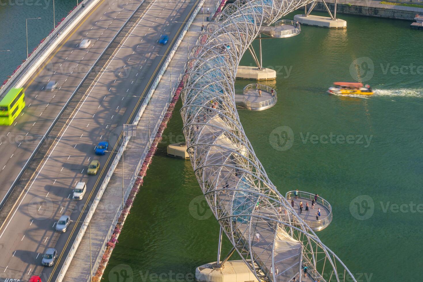 Bridges in Singapore 3178584 Stock Photo at Vecteezy