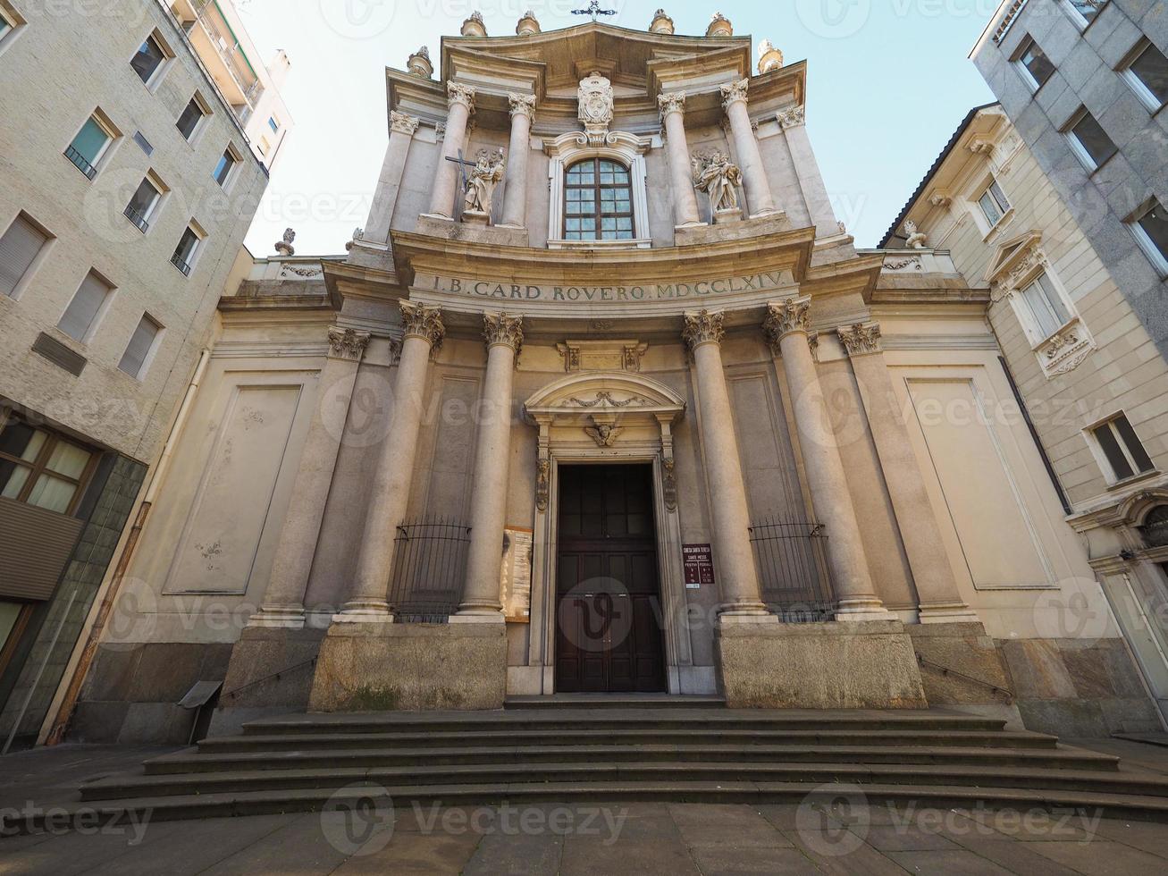 iglesia de santa teresa en turín foto