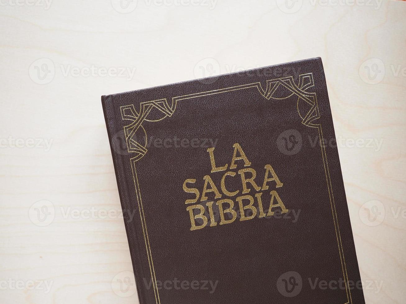 la sacra bibbia el libro sagrado de la biblia foto