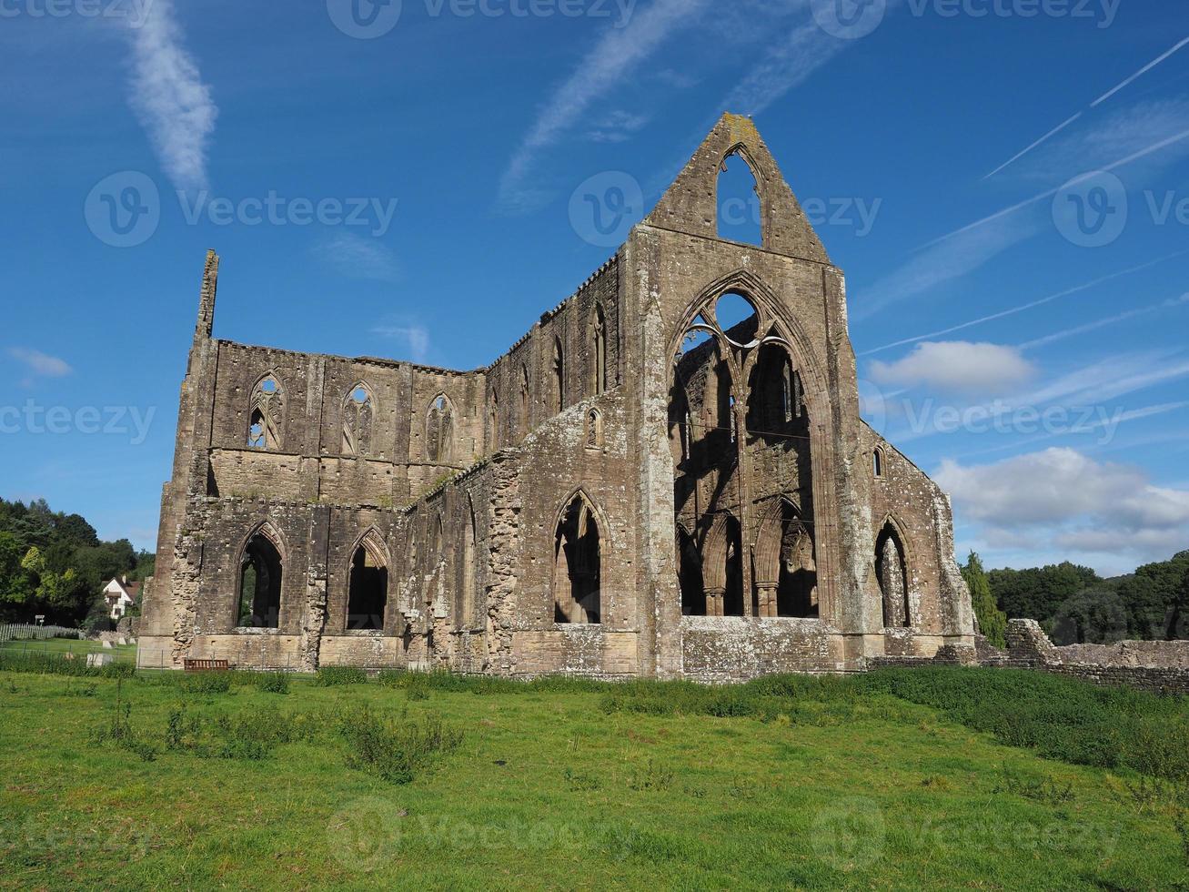 abadía de tintern abaty tyndyrn en tintern foto