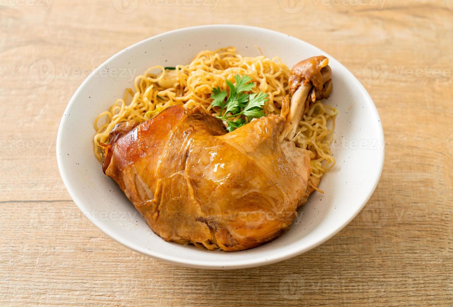 Dried Noodles with Braised Chicken photo