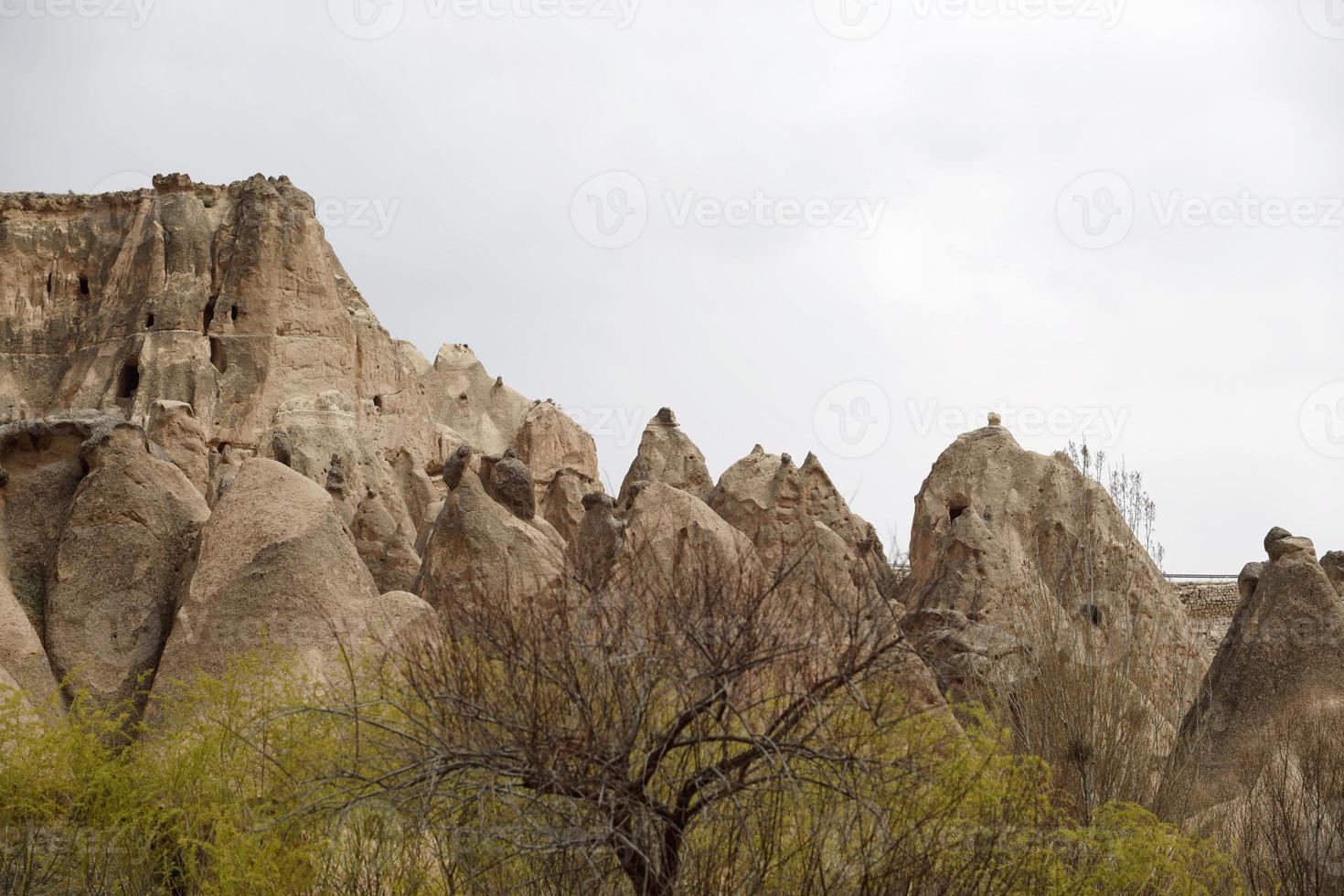 chimeneas de hadas en Capadocia, Turquía, paisaje de chimeneas de hadas foto