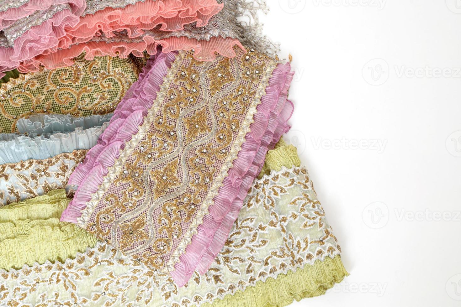 Thai Pleat Shawl photo