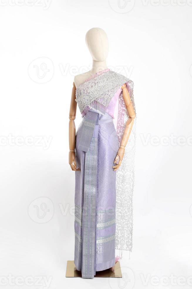 vestido de seda tailandés foto