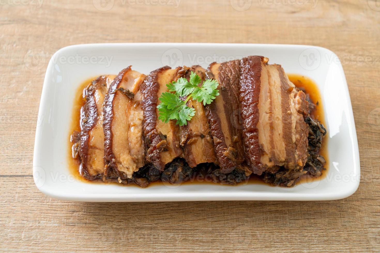 Steam Belly Pork With Mustard Cubbage Recipes or Mei Cai Kou Rou photo