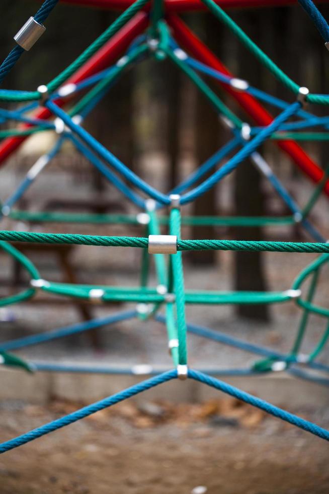 parque infantil al aire libre para divertirse foto