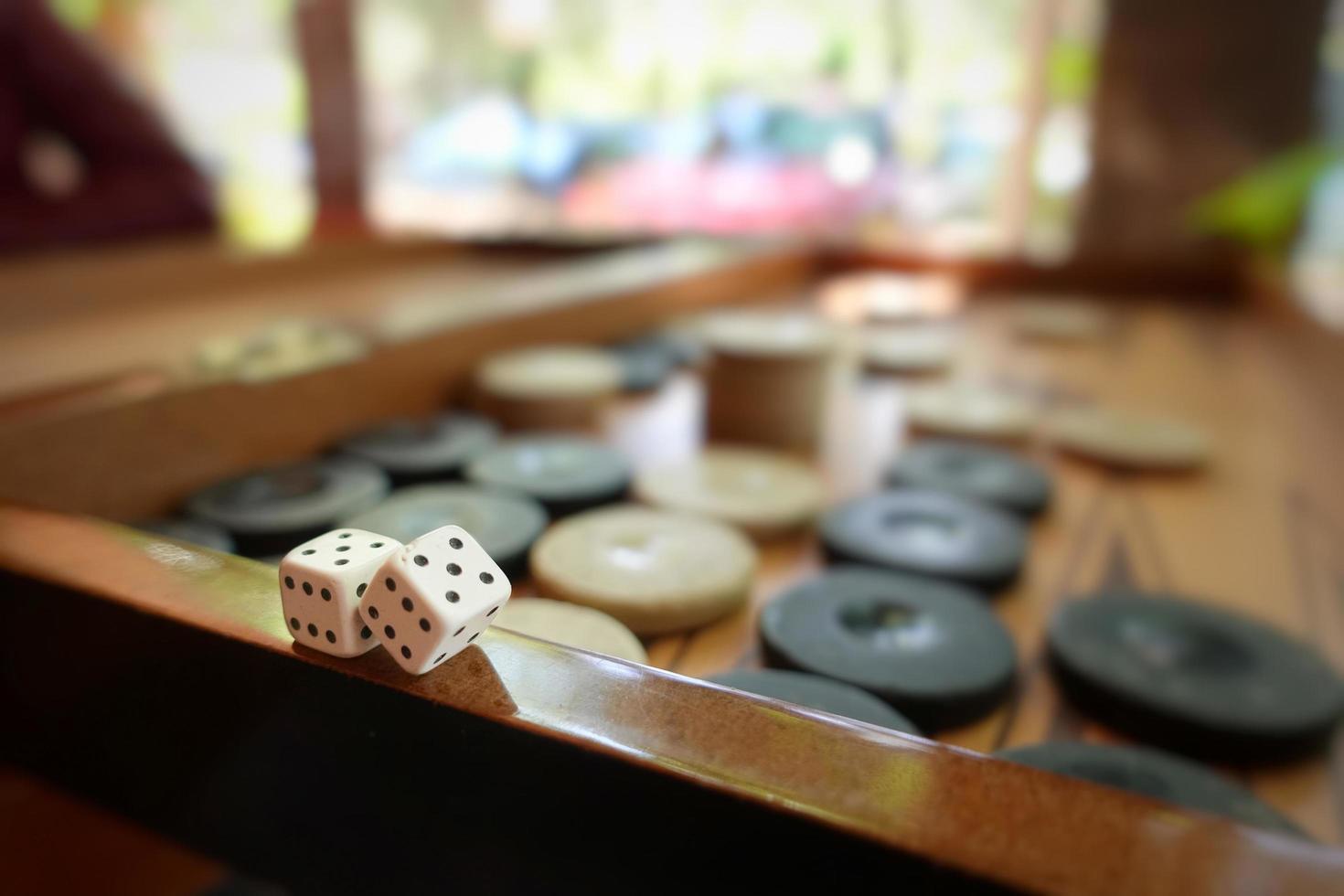 Bagkgammon Game and Dices photo