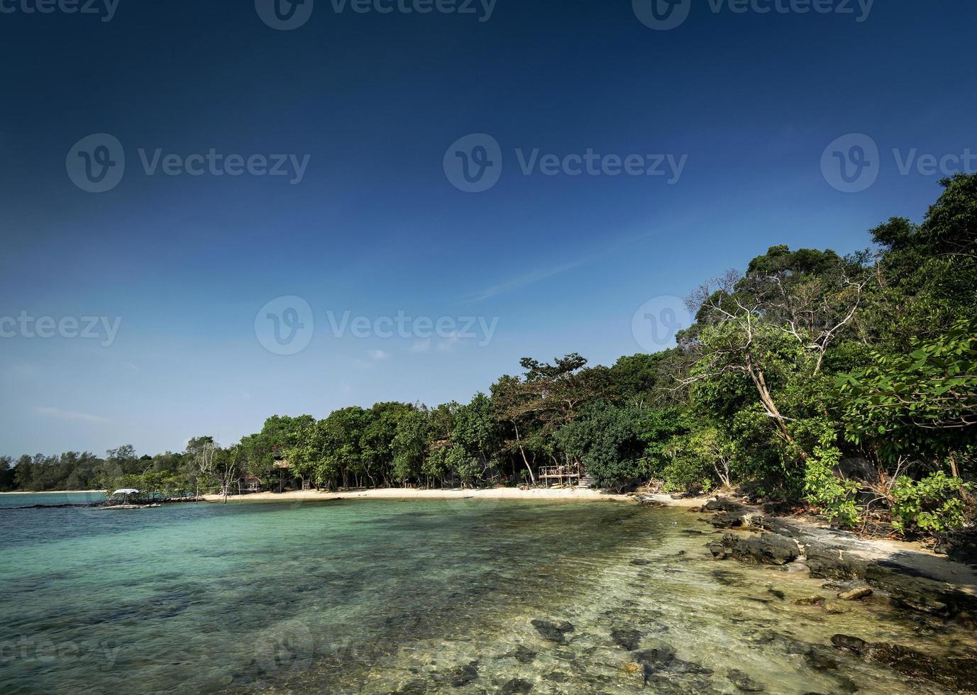 Treehouse Bay en Koh Ta Kiev Paradise Island en Camboya foto