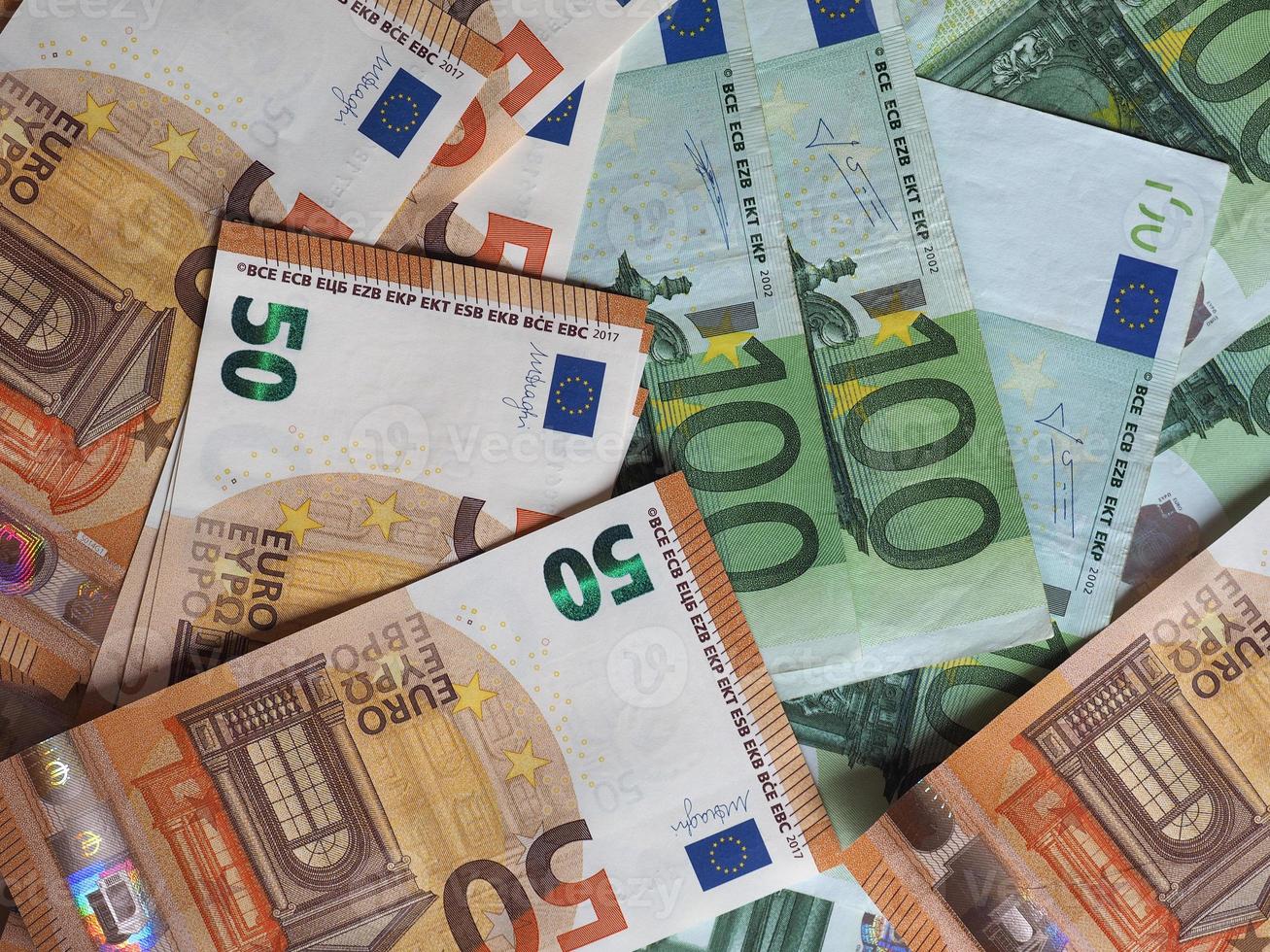 Billetes de 50 y 100 euros, unión europea foto