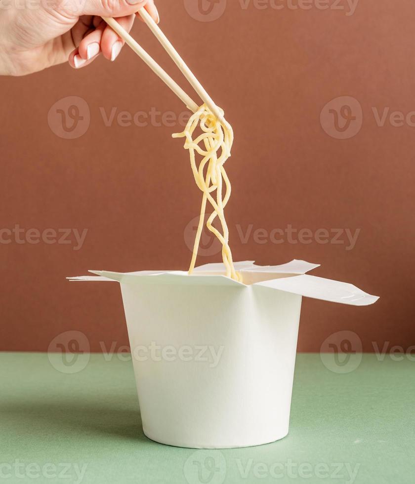 Opened WOK paper box for mock up design photo
