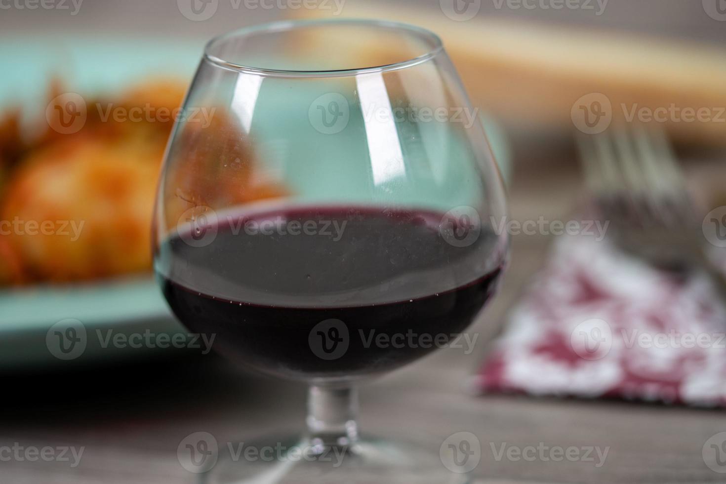 cuttlefish with peas and red wine photo