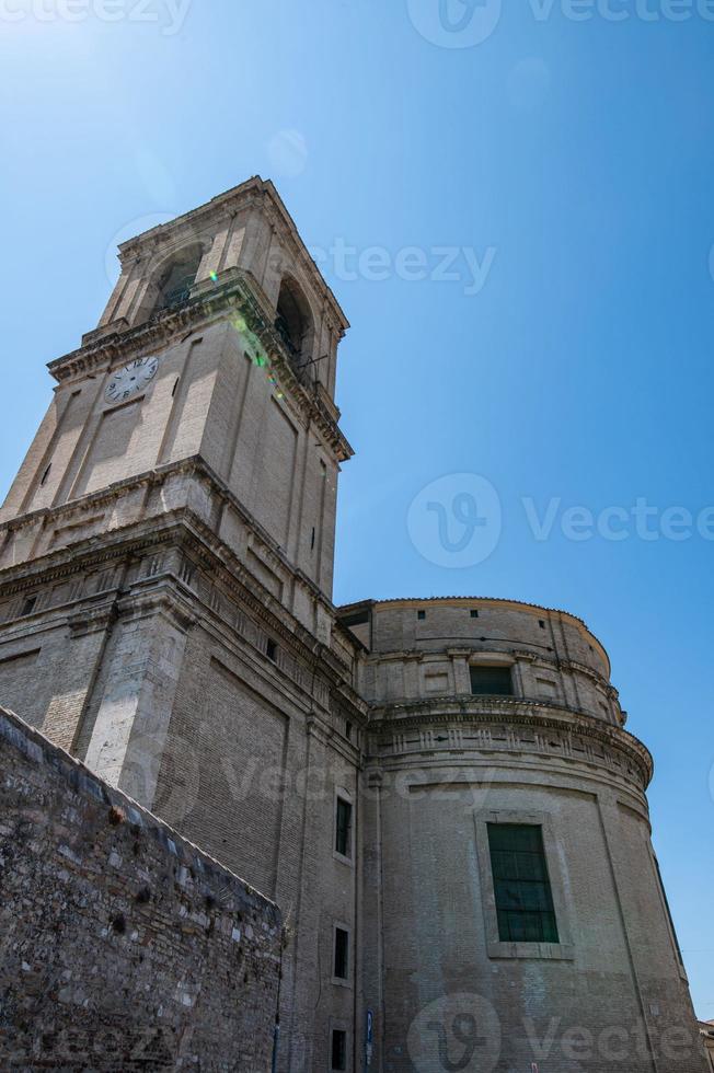 basílica de st. fachada de maría foto