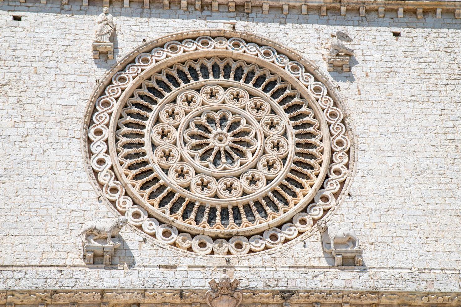 Basilica di Santa Chiara detail photo