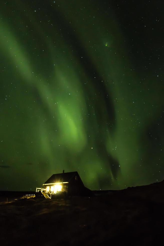 auroras boreales en hraunsnef, islandia foto