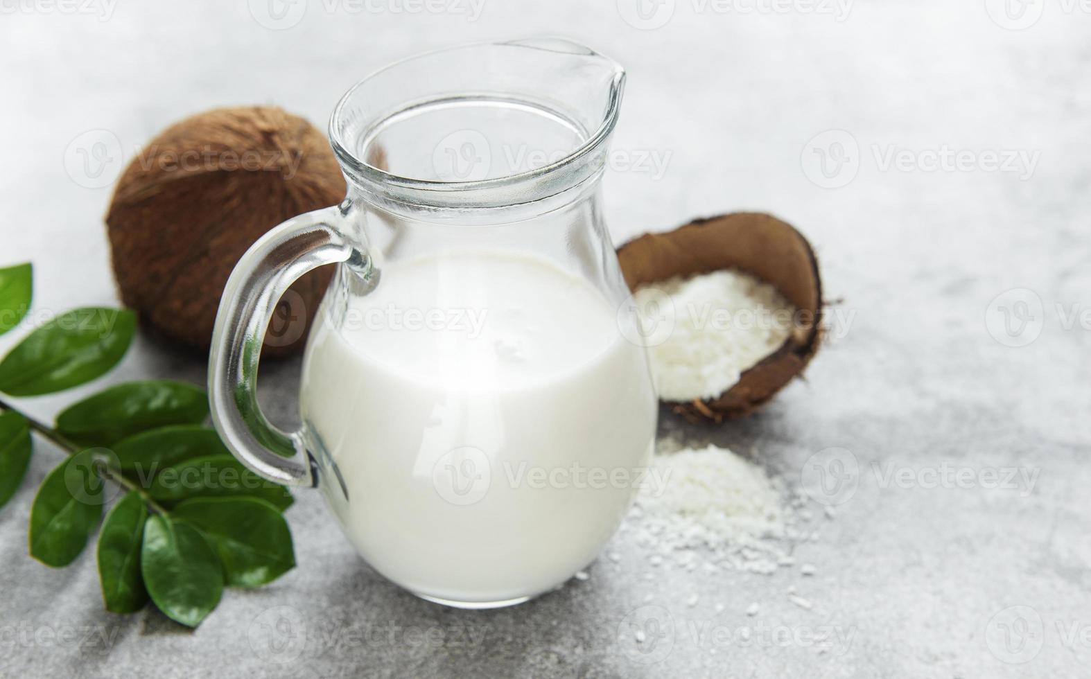 leche de coco fresca foto