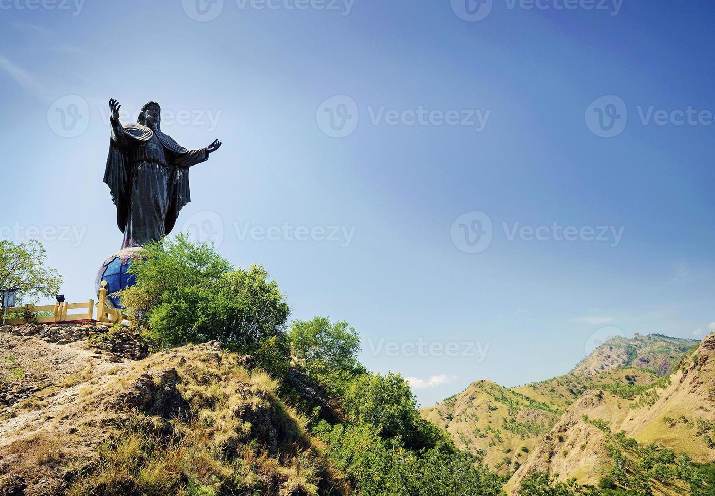 cristo rei, jesús, estatua, señal, en, dili, timor oriental, leste foto