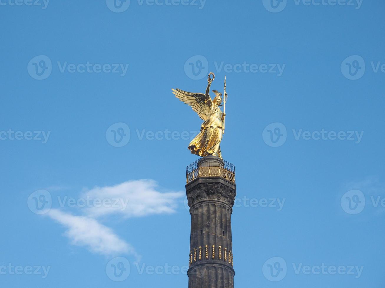 estatua del ángel en berlín foto