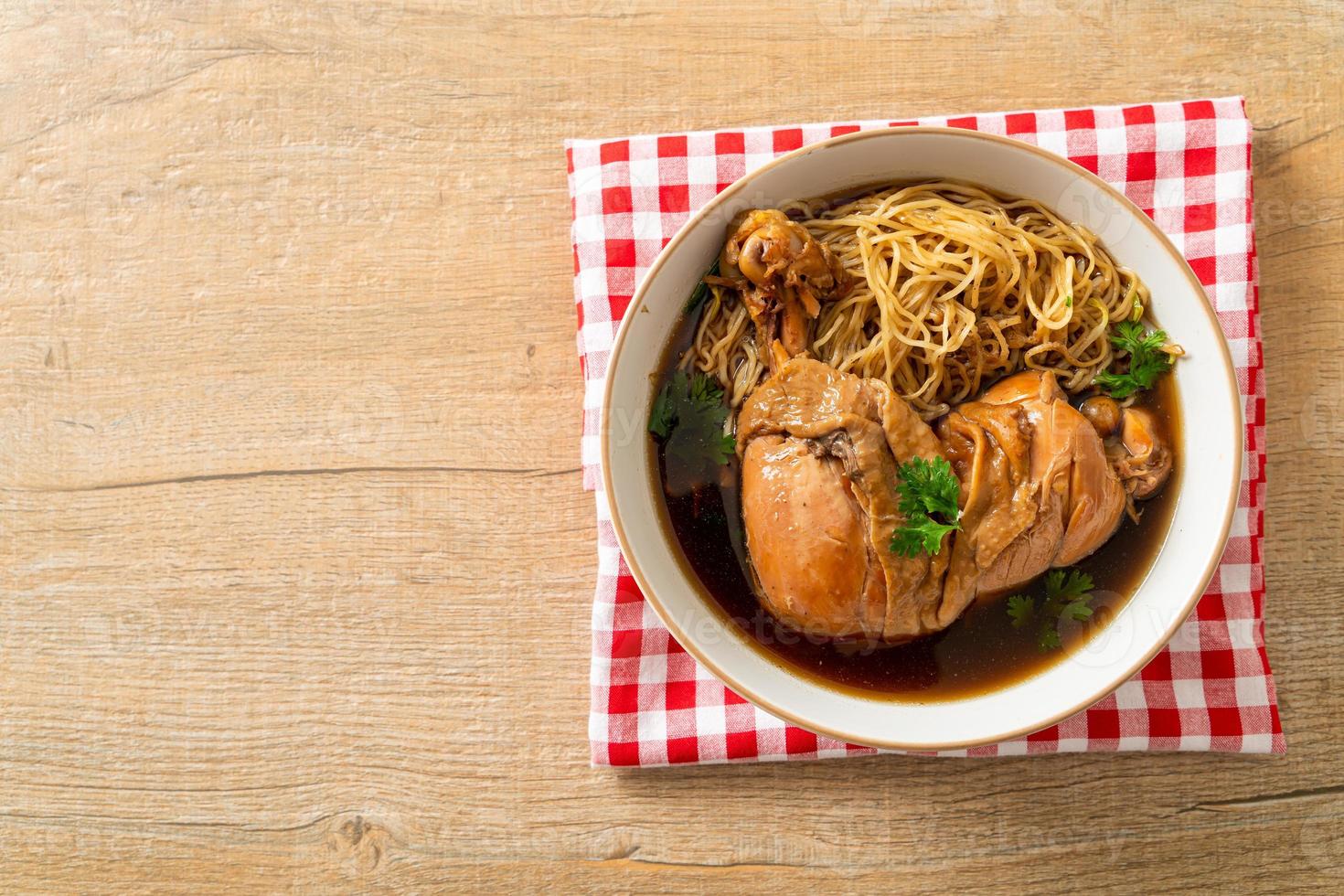 Noodles with Braised Chicken in Brown Soup photo