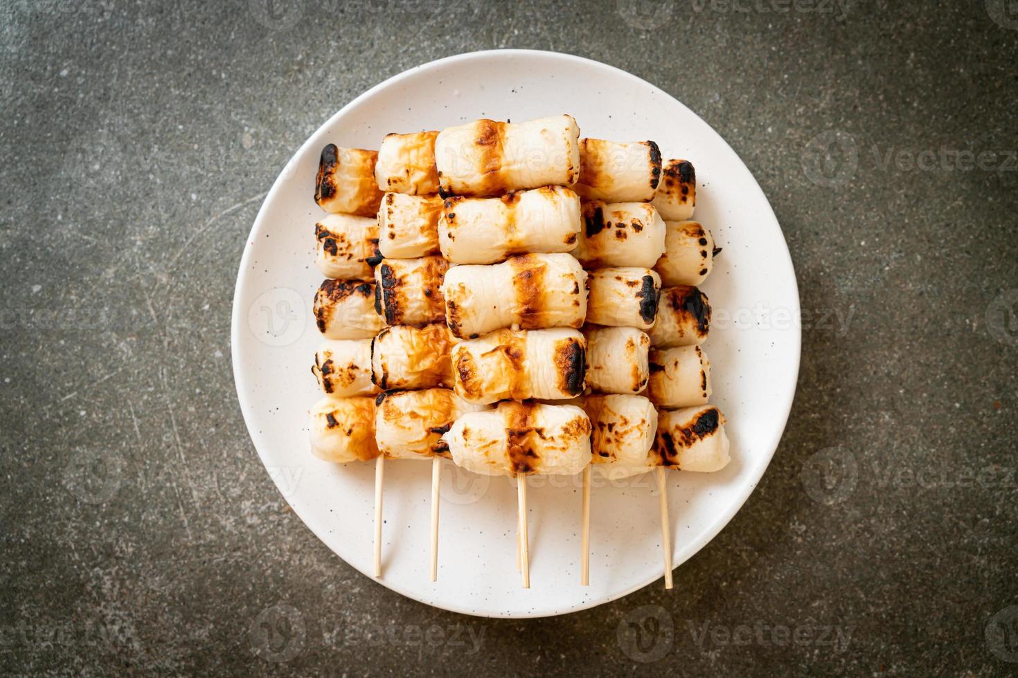 brochetas de pescado a la plancha foto