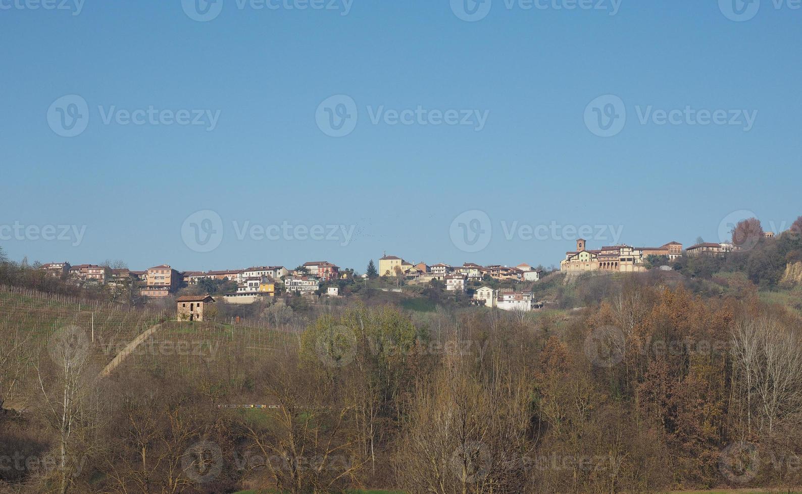 vista de la ciudad de monta d'alba foto