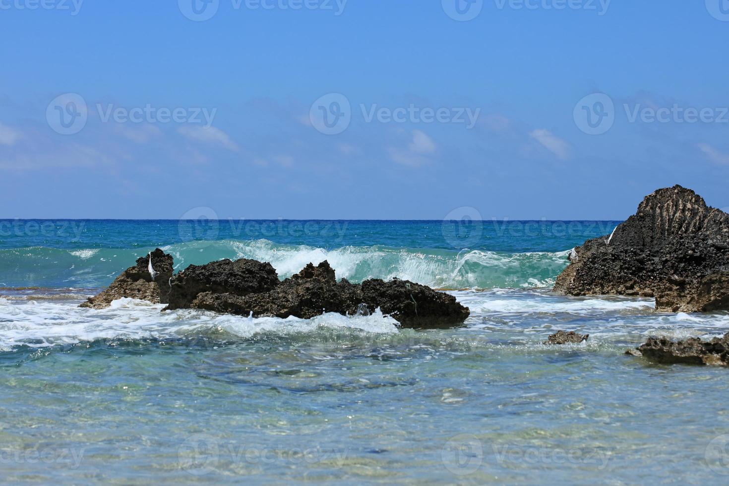 playa falassarna laguna azul isla de creta verano 2020 covid19 vacaciones foto