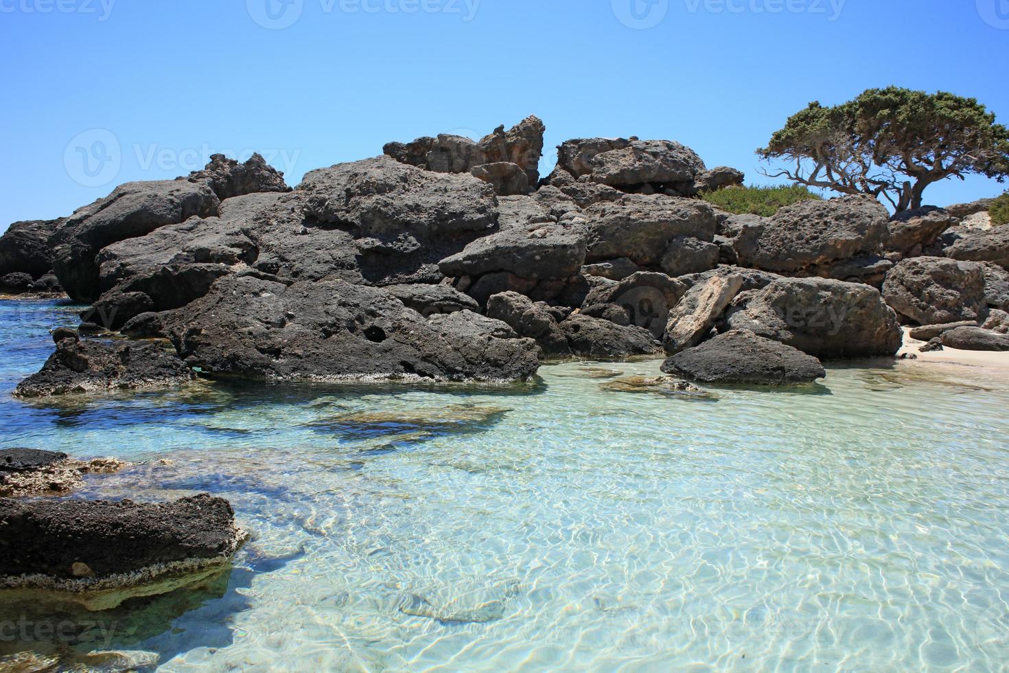 playa kedrodasos isla de creta laguna azul aguas cristalinas y corales foto