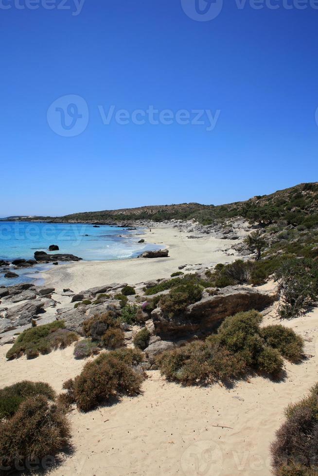playa kedrodasos isla de creta laguna azul aguas cristalinas y corales foto