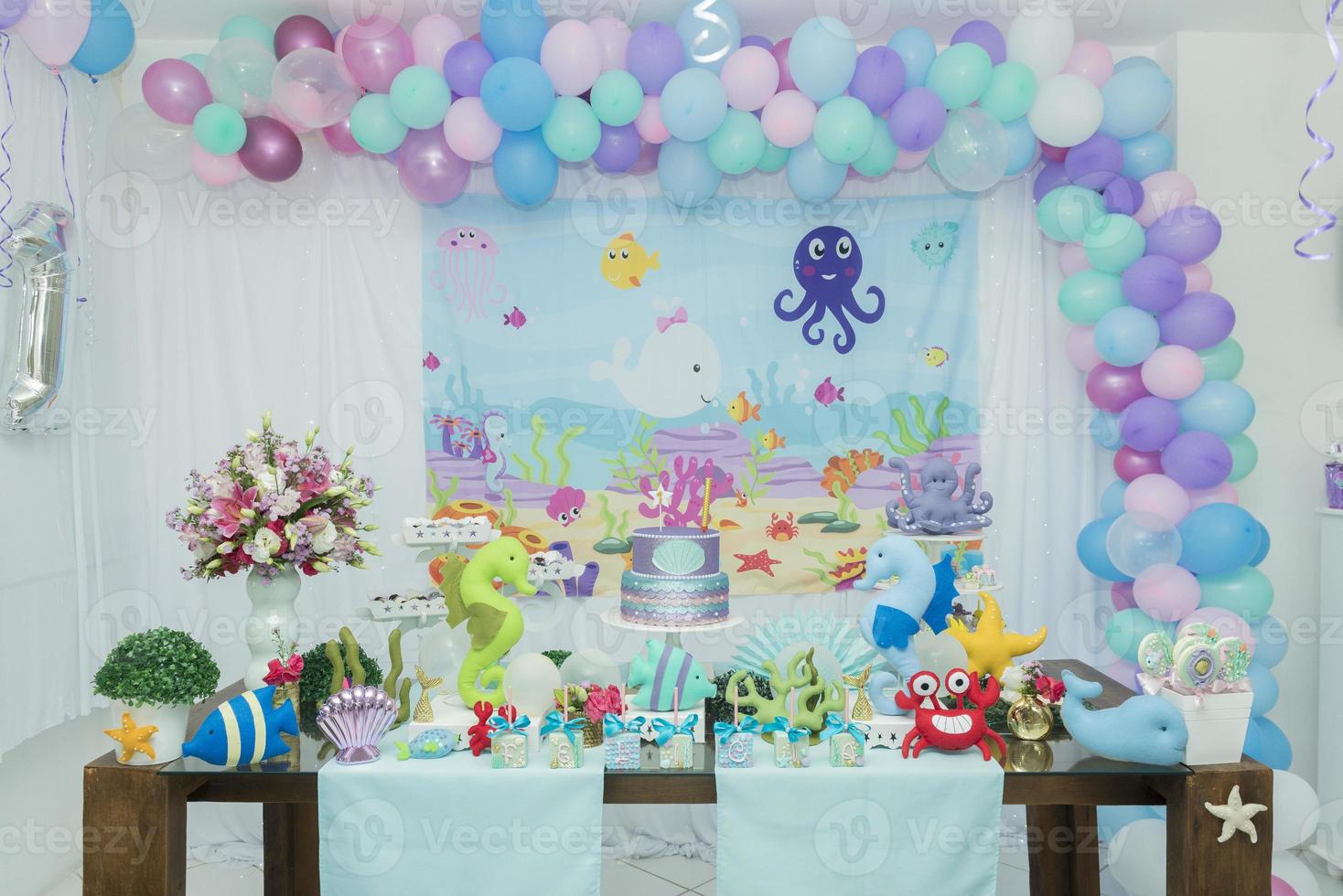 Cake table overview decorated with the seabed theme photo