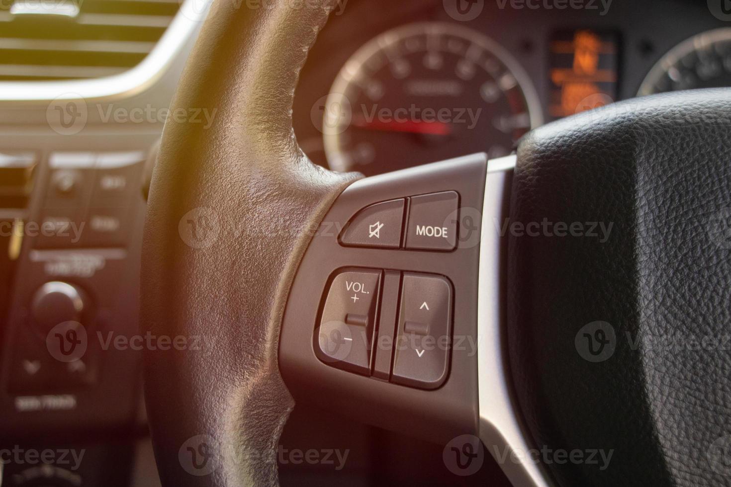 Steering wheel control buttons on the steering wheel photo