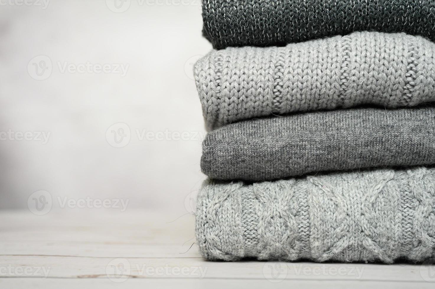 suéter de lana grau acogedor otoño cálido foto