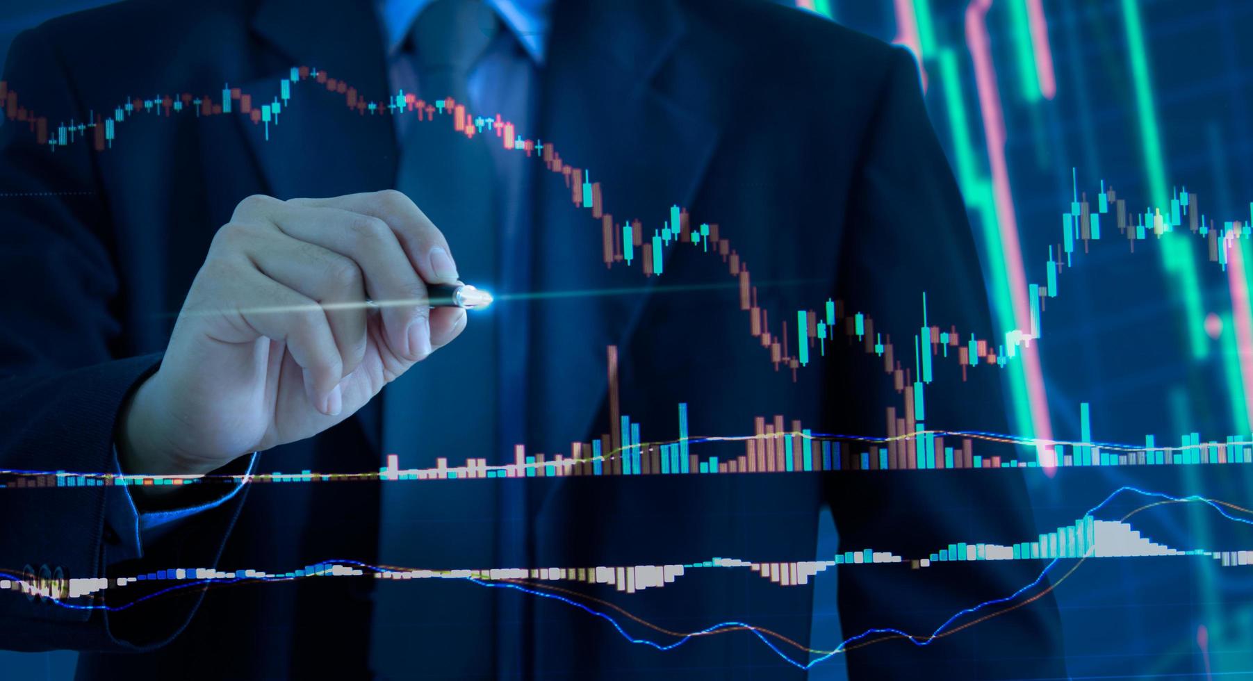 Gráfico de negocios y gráfico de mercado de valores o comercio de divisas. foto