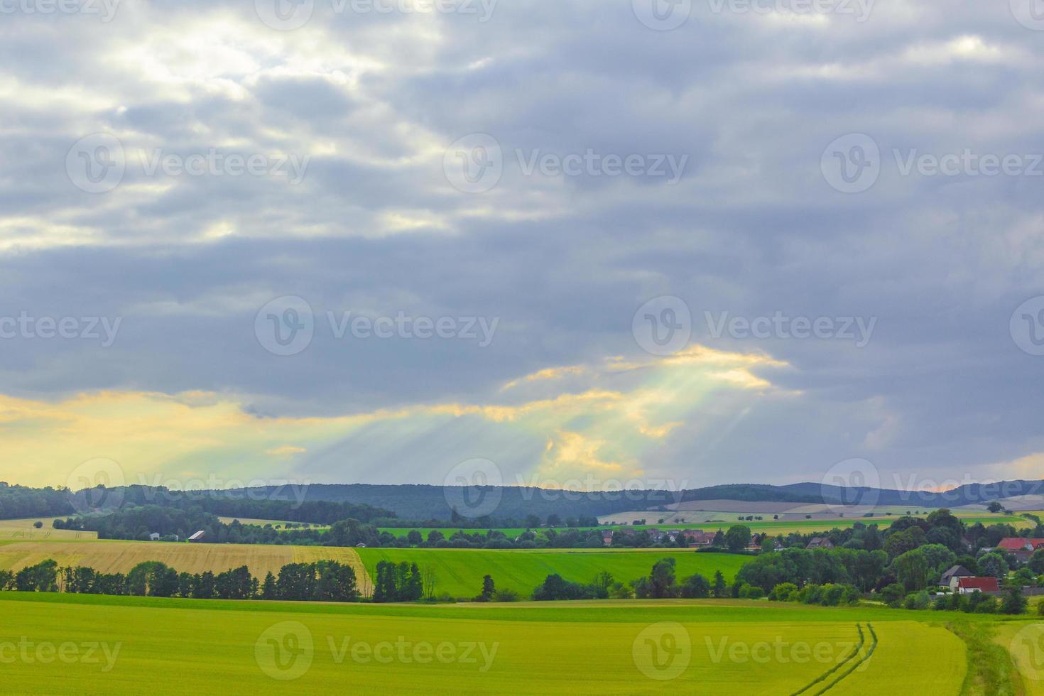 Paisajes agrícolas verdes y pacíficos de Alemania. foto