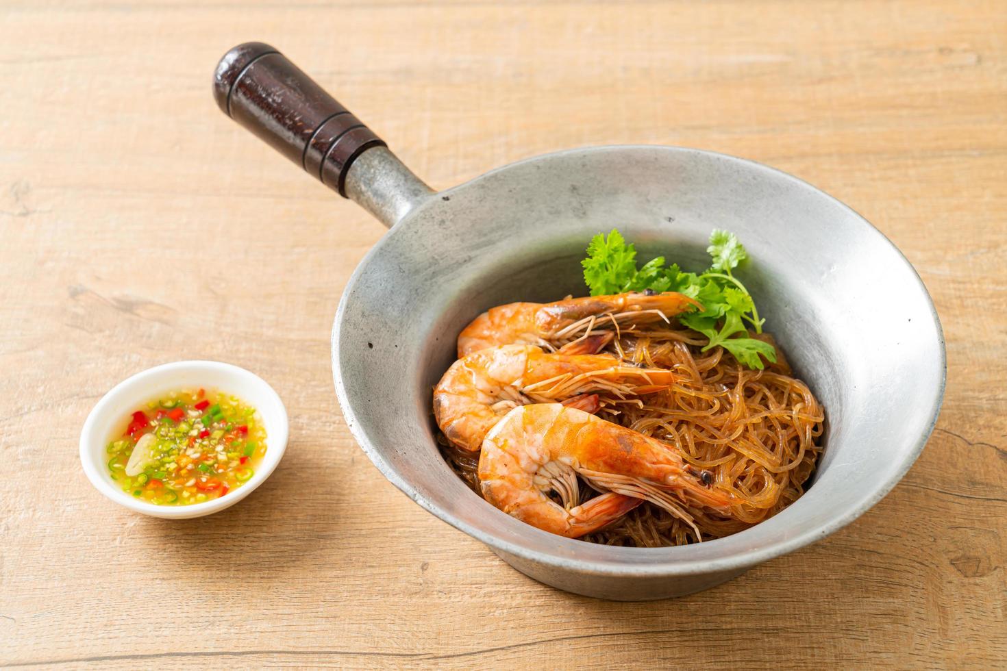 Casseroled or Baked Shrimp with Glass Noodles photo