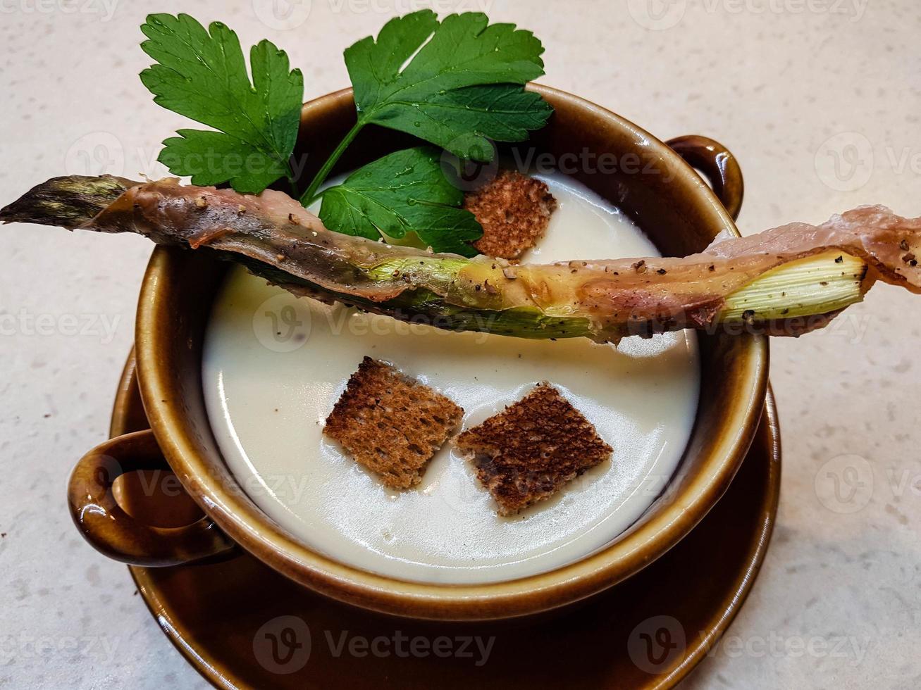 A very fresh asparagus cream soup photo