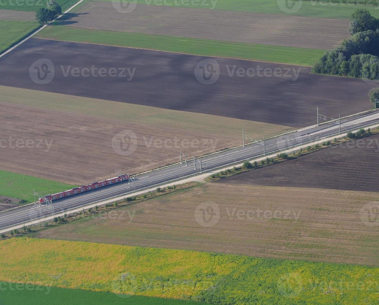 vista aérea, de, ferrocarril, vía férrea, vías férreas foto