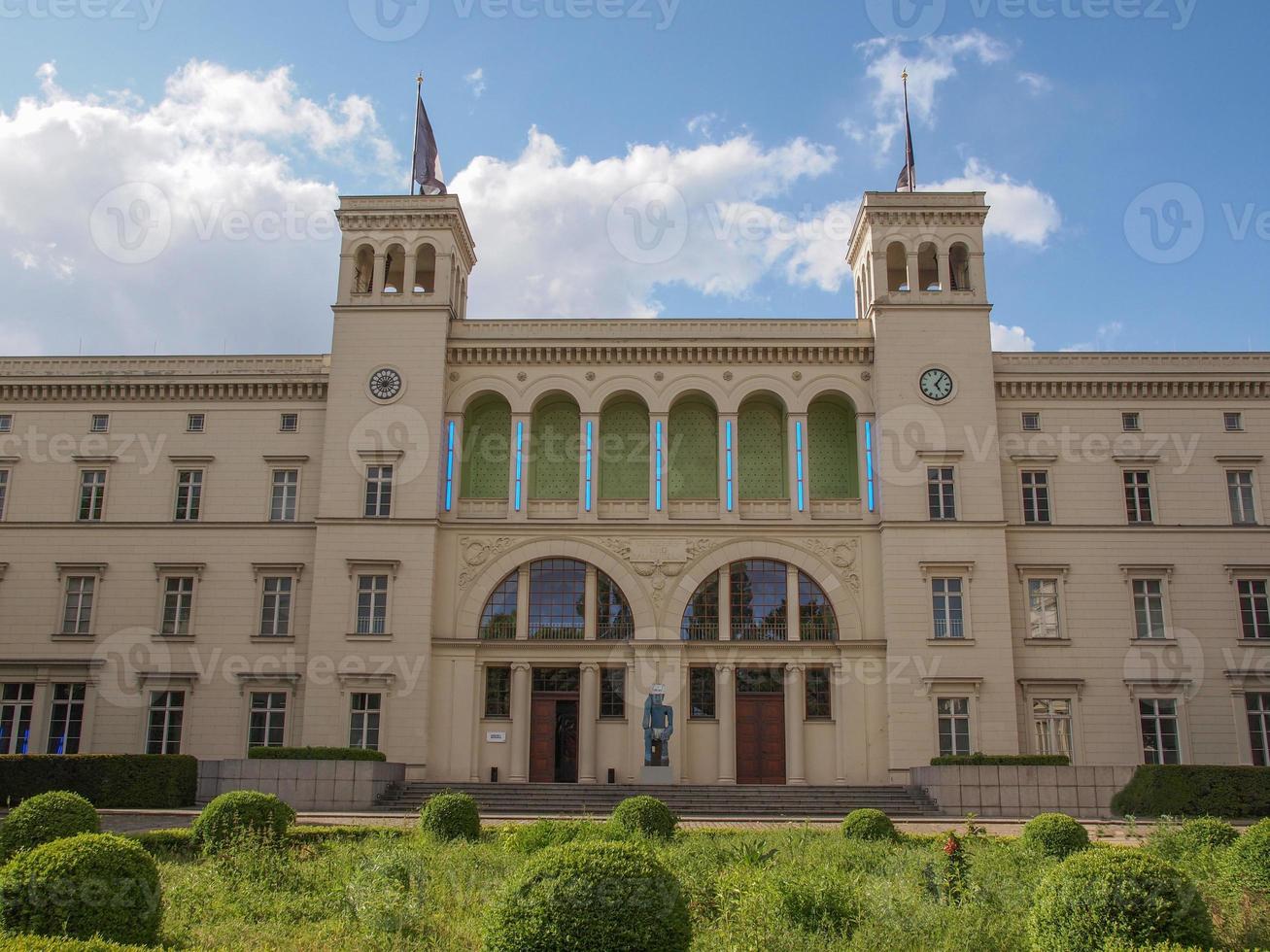 Hamburger Bahnhof Museum, museo de arte contemporáneo en Berlín, Alemania foto