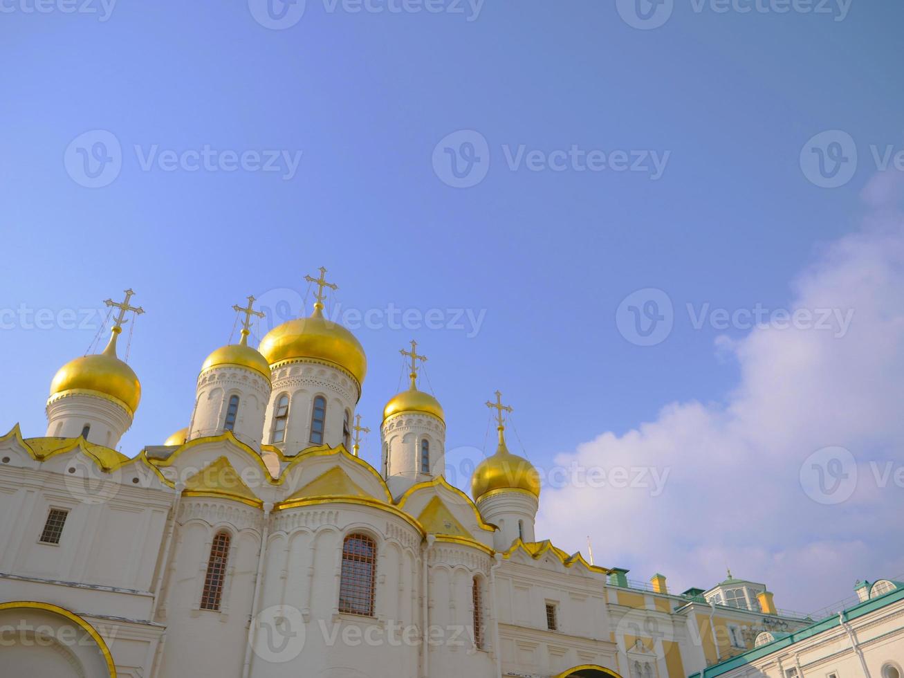 iglesia de arquitectura en el kremlin, moscú, rusia foto