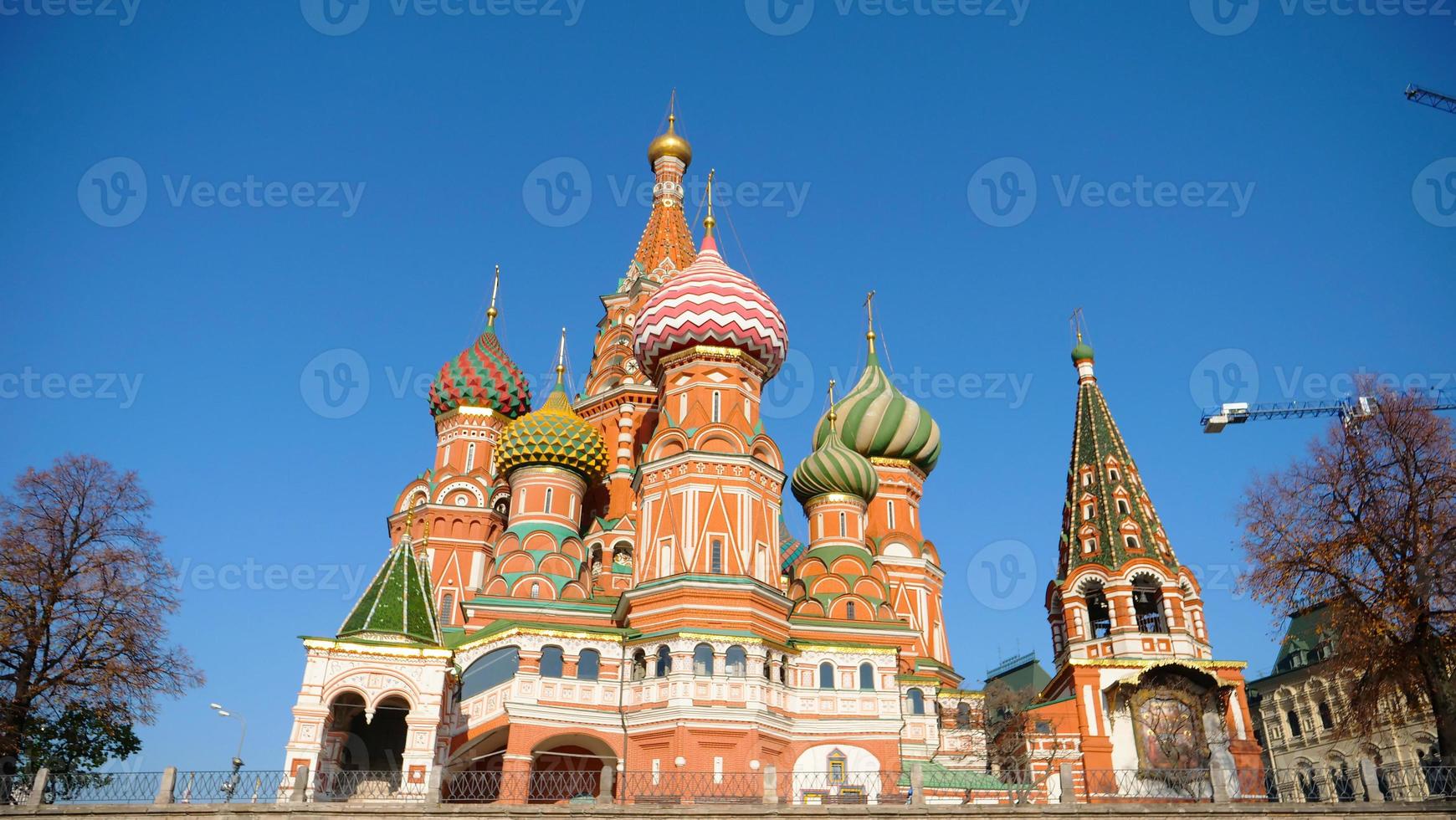 S t. Catedral de Basilio en la Plaza Roja del Kremlin de Moscú, Rusia foto