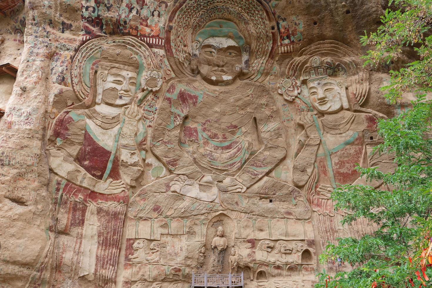 La gruta del templo de la Shao pintura en relieve en tianshui wushan china foto